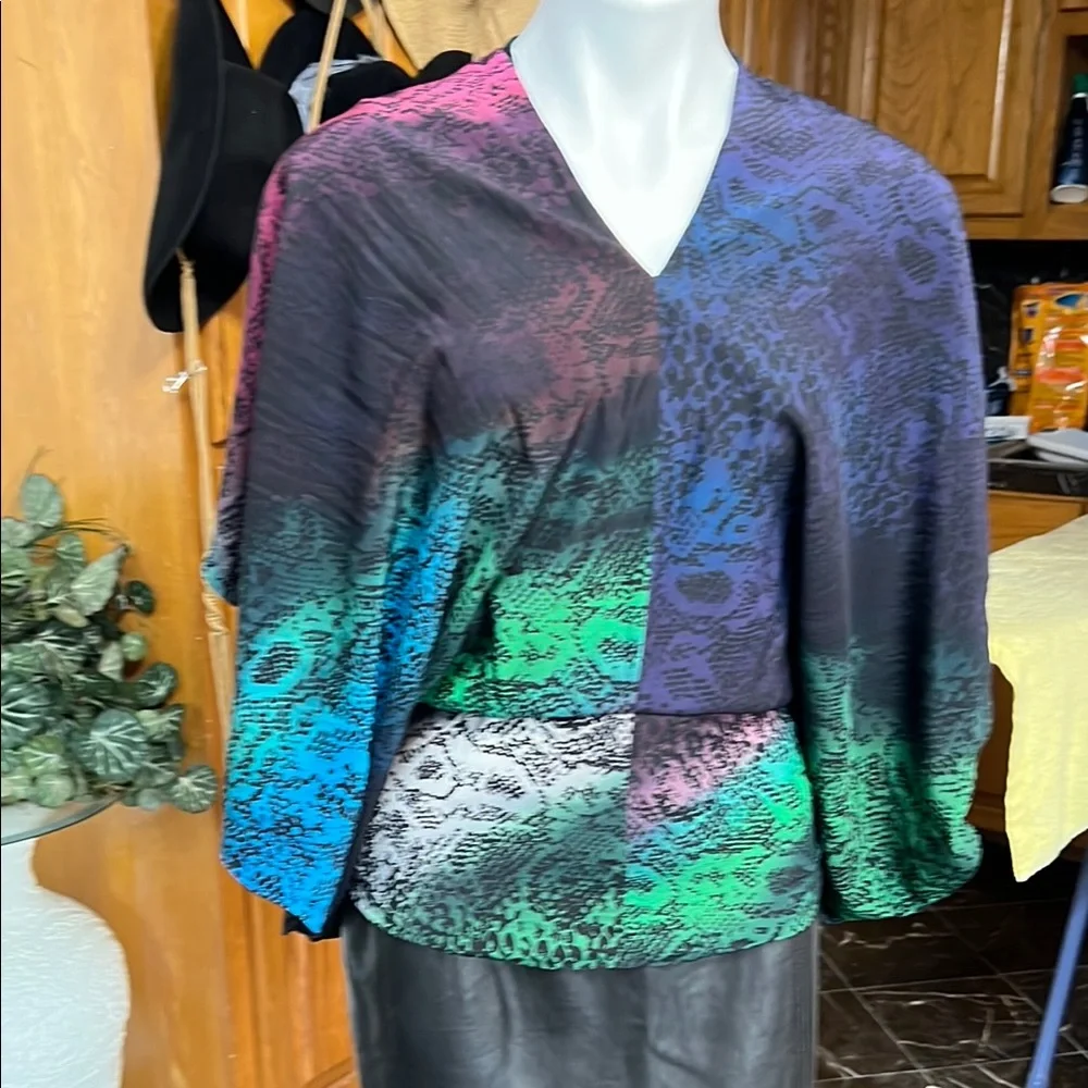 Louis Vuitton Purple Blue Graphic Wrap Blouse - Picture 2 of 16